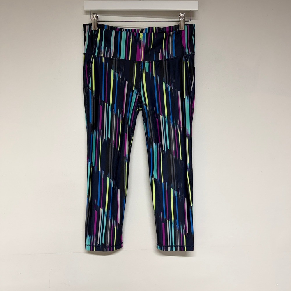 GapFit Womens Crop Leggings Size S Blue Pink Yellow Abstract Stripe Yoga